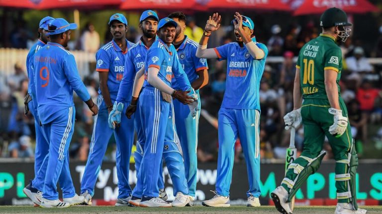 IND vs SA Third ODI Result: பவுலிங்கில் கலக்கிய அர்ஷ்தீப்! 78 ரன்களில் வெற்றி – இளம் படையுடன் சாதித்த கேஎல் ராகுல்