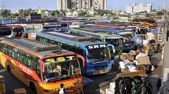 சென்னை கோயம்பேட்டில் இருந்து பேருந்துகளை இயக்க இன்றே கடைசி நாள் – அமைச்சர் திட்டவட்டம்