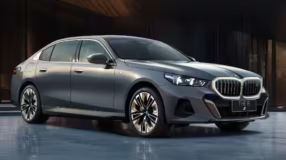 புத்தம் புதிய BMW 5 சீரிஸ்.. i5 LWB.. இந்தியாவில் எப்போது விற்பனைக்கு வரும்? விலை மற்றும் ஸ்பெக் இதோ!