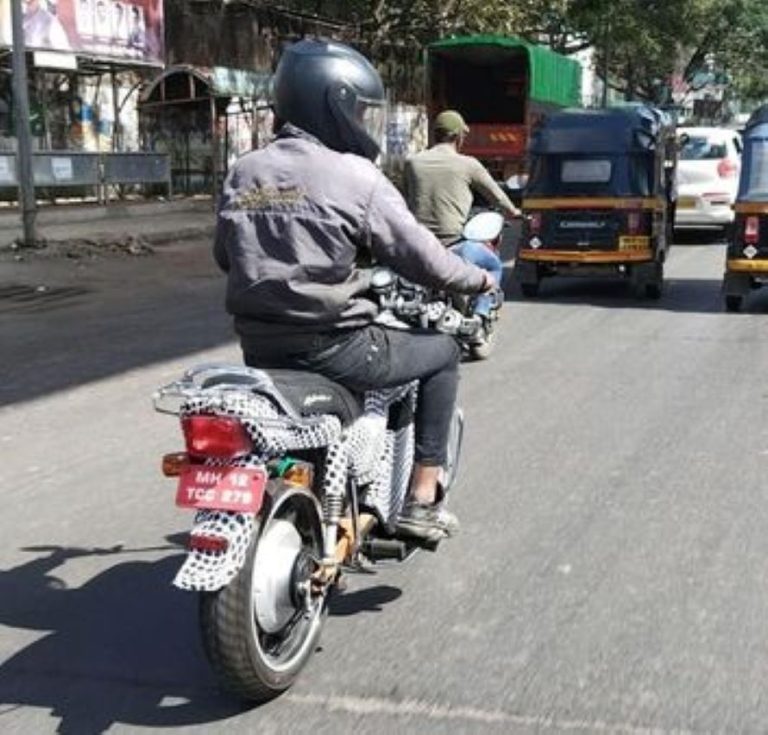 விற்பனைக்கு வருகிறதா ஹீரோ ஸ்பிளெண்டர் எலெக்ட்ரிக் பைக்? ஒட்டுமொத்த இந்தியாவும் இதுக்காகதான் தவம் கெடக்குது!