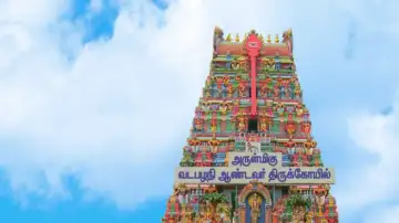 சென்னை முருக பக்தர்களுக்கு வரப்பிரசாதமாக அமைந்த வடபழனி முருகன் கோவில்..!