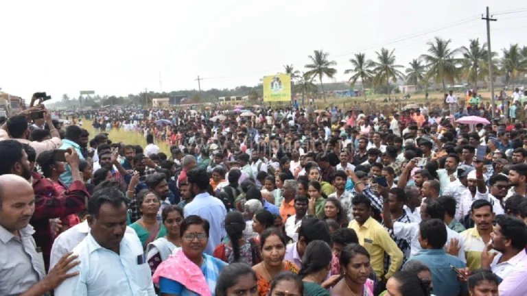 எங்களுக்கு பணம் வருது.. மோசடி வழக்கு பதிவு செய்யப்பட்டதற்கு எதிராக திரண்ட மக்கள்! கோவையில் பரபரப்பு!