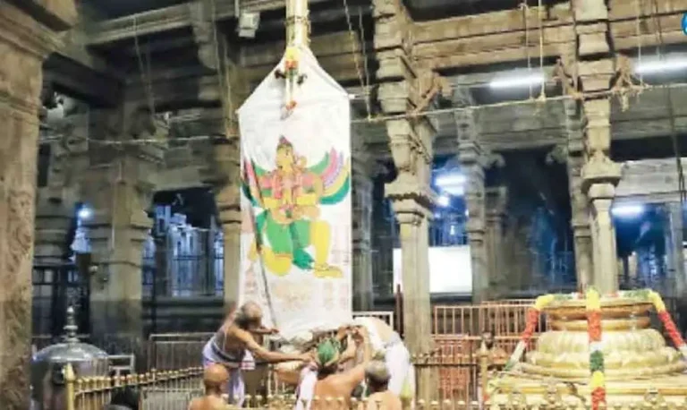 ஸ்ரீரங்கம் ரங்கநாதர் கோவிலில் தைத்தேர் திருவிழா நேற்று துவங்கியது..!