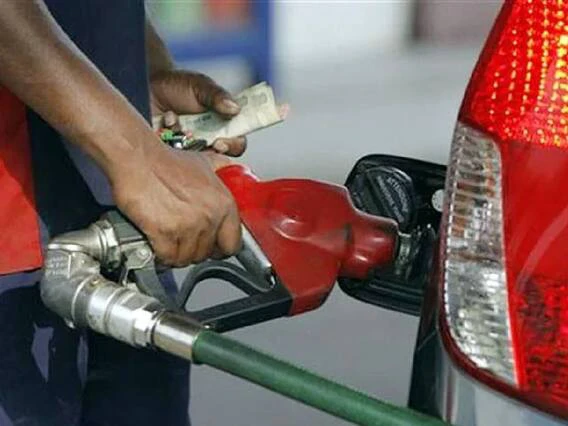 Petrol Diesel Price Today: விரைவில் மாற்றம் நிகழுமா? – சென்னையில் இன்றைய பெட்ரோல், டீசல் விலை நிலவரம்!