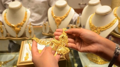 Gold rate today : தங்கத்தின் விலை அதிரடியாக குறைவு…! மதுரையில் இன்றைய விலை நிலவரம் இதோ..!