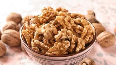 Benefits of Walnuts : இதை மட்டும் ஊறவைத்து சாப்பிடுங்கள்! உங்கள் உடலுக்கு பல்வேறு நன்மைகளை வழங்குகிறது!