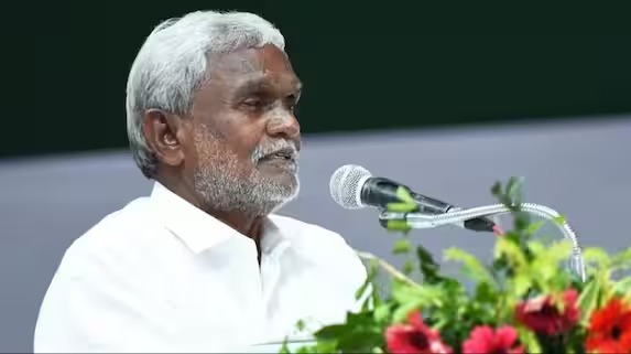 ஜார்கண்ட் புதிய முதல்வராக இன்று பதவியேற்கிறார் சம்பாய் சோரன்? யார் இவர்?