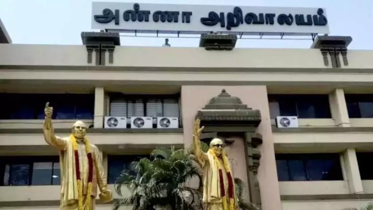 தி.மு.க. சார்பில் போட்டியிட விரும்புபவர்களிடம் விருப்ப மனு விநியோகம் துவக்கம்..!