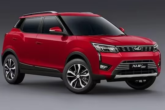 XUV300 மீது ரூ.1.28 லட்சம் வரை தள்ளுபடி வழங்கும் மஹிந்திரா நிறுவனம்… விவரம் உள்ளே!