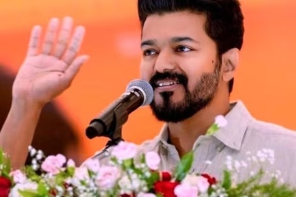 தமிழ் சினிமாவில் அடுத்த தளபதி விஜய் இடத்தை பிடிக்கப்போவது யார்.. இனி இவர் தானா