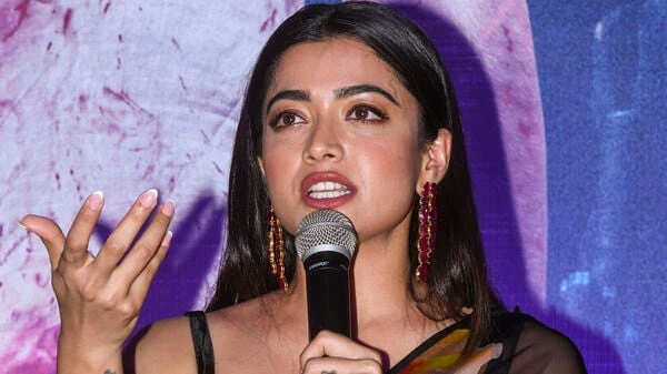 Rashmika Mandanna: ‘இப்படித்தான் மரணத்திலிருந்து தப்பினோம்’-தொழில்நுட்ப கோளாறில் சிக்கிய விமானம்-ராஷ்மிகா மந்தனா பதிவு